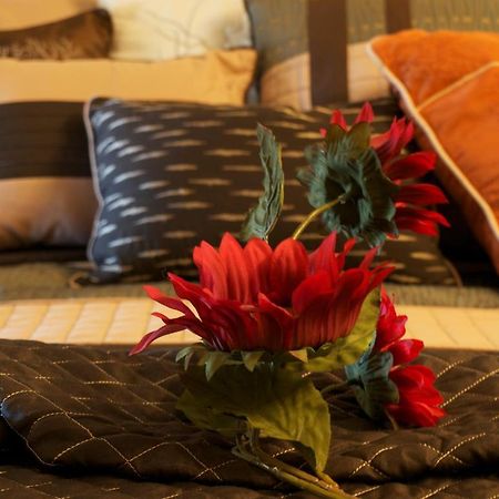 Ypc Fitness & Accomodations Invermere Dış mekan fotoğraf