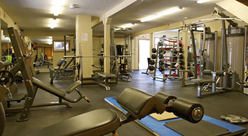 Ypc Fitness & Accomodations Invermere Oda fotoğraf