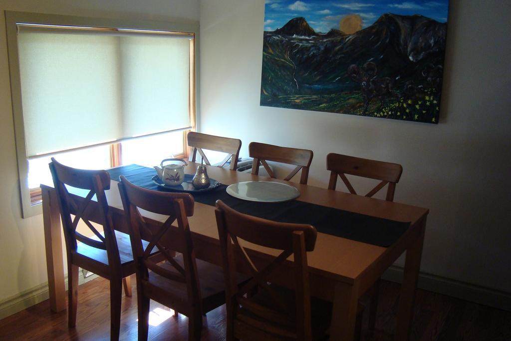 Ypc Fitness & Accomodations Invermere Dış mekan fotoğraf